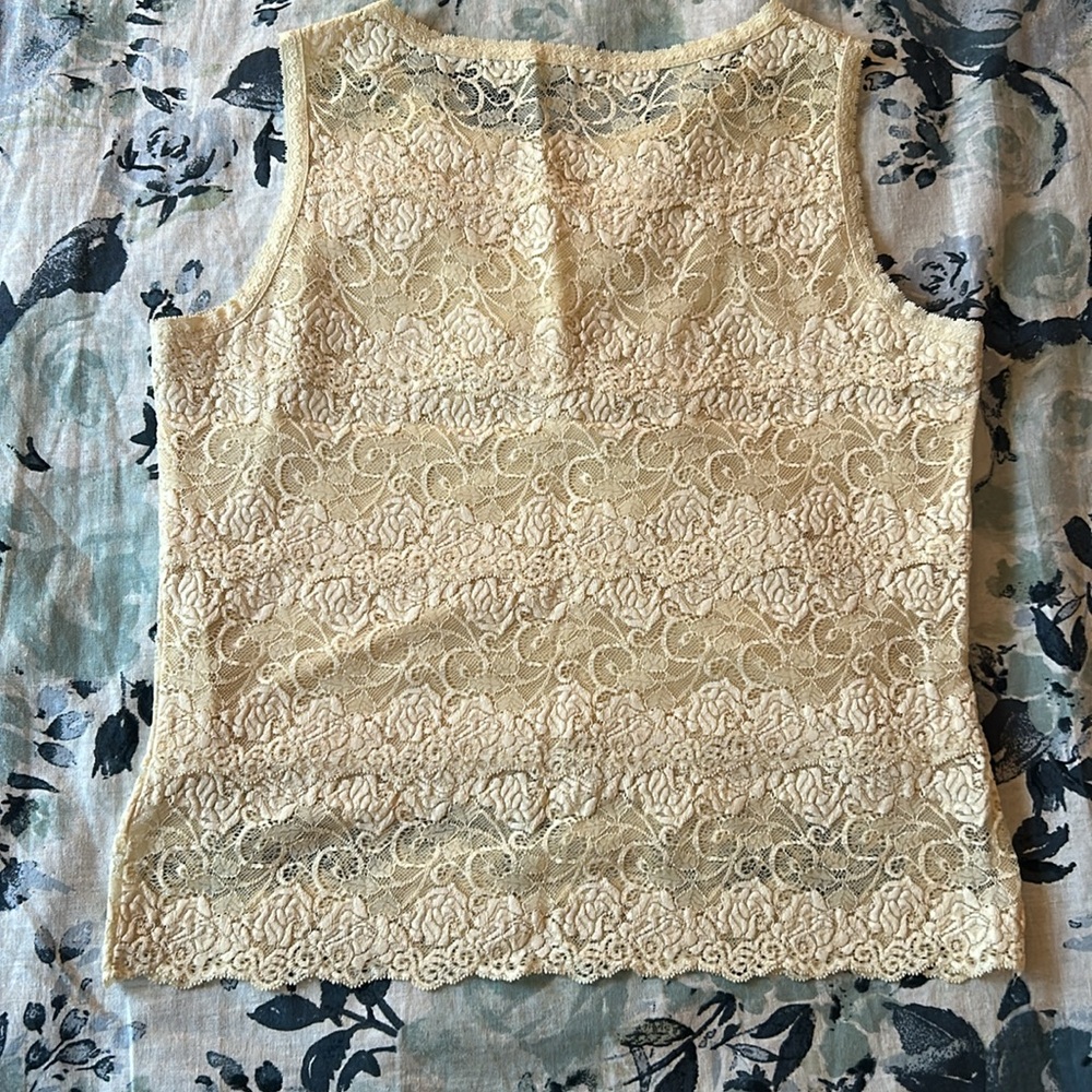Elegant Cream Lace Sleeveless Top - Sz M - Picture 3 of 4